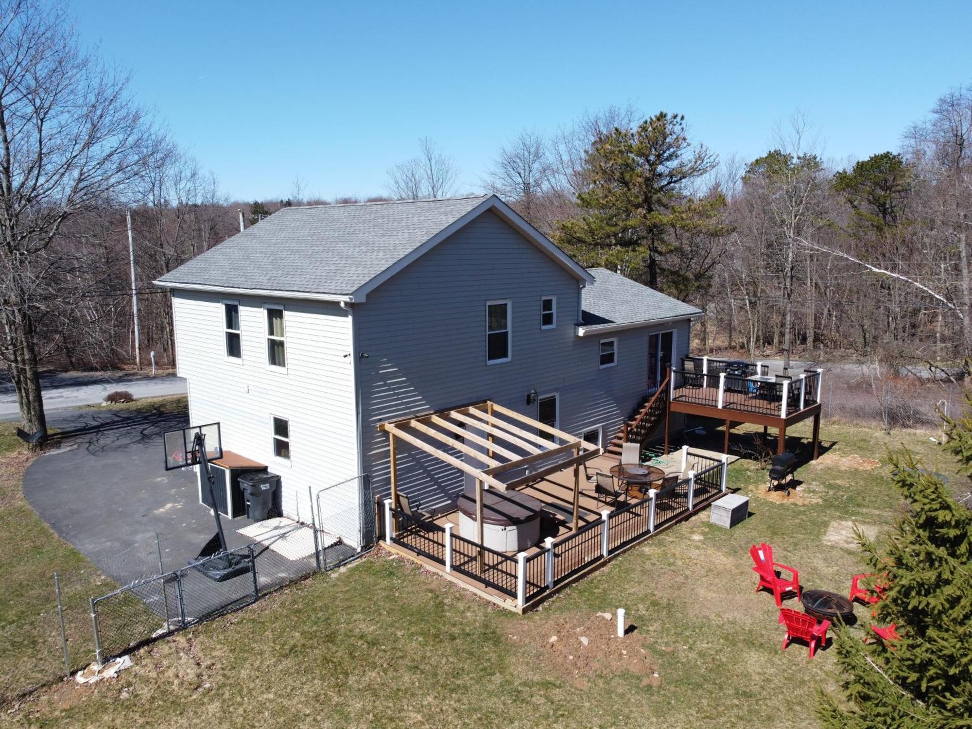 Lakehouse *Hottub*Jacuzzi*Firepit*Bbq*Pool Long Pond Exterior photo